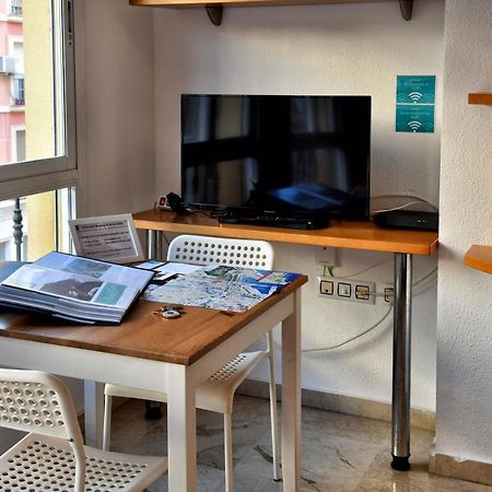 Wonderstays Apartamentos Vela Малага Екстериор снимка
