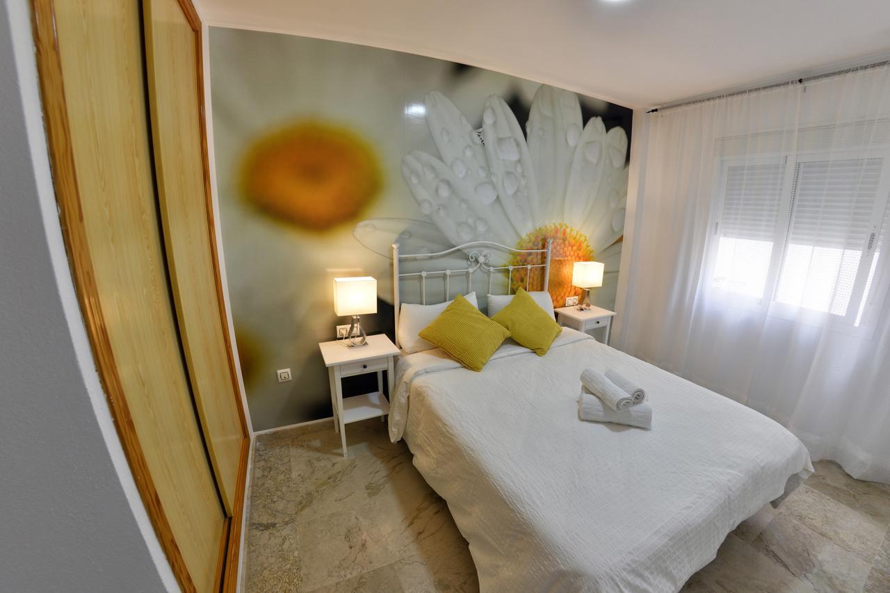 Wonderstays Apartamentos Vela Малага Екстериор снимка